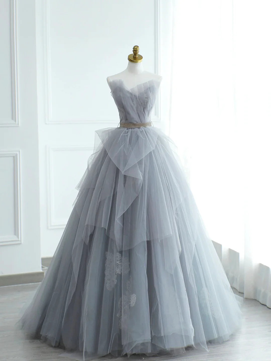 A-Line Gray Strapless Tulle Lace Long Prom Dress Evening Party Dress