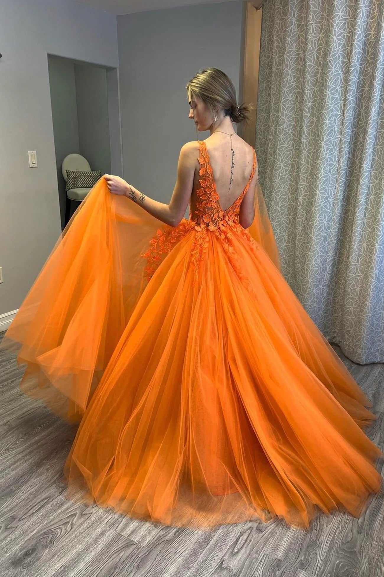 A-Line  Orange V-Neck Lace Long Prom Dresses Evening Party Dresses