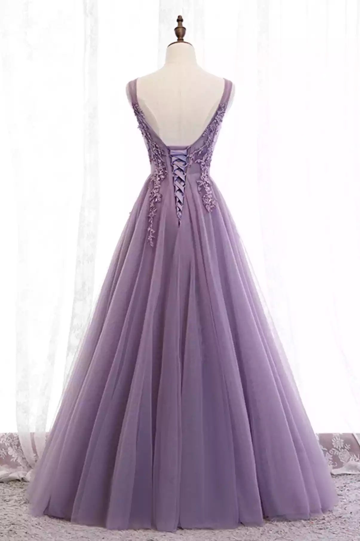 A-Line Purple V-Neck Lace Long Prom Dresses Evening Party Dresses