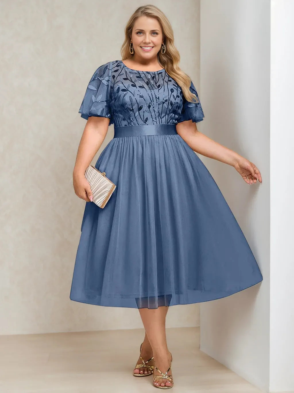A-Line Round Neck Short Sleeves Tea-Length Plus Size with Sequins and Embroidery Mother of the Bride Dress