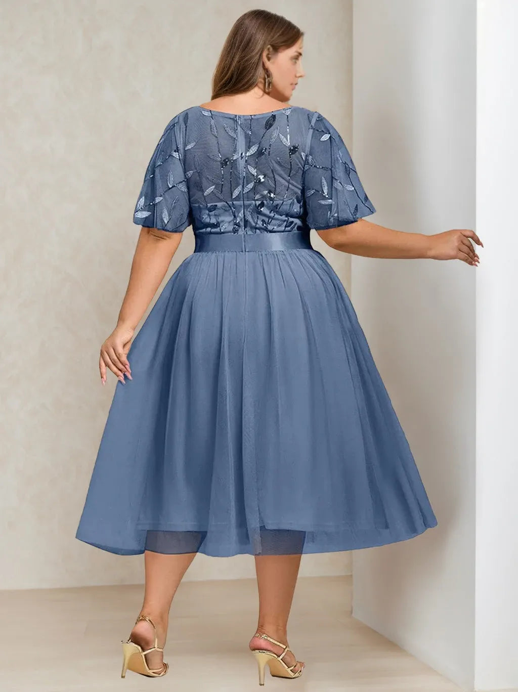 A-Line Round Neck Short Sleeves Tea-Length Plus Size with Sequins and Embroidery Mother of the Bride Dress