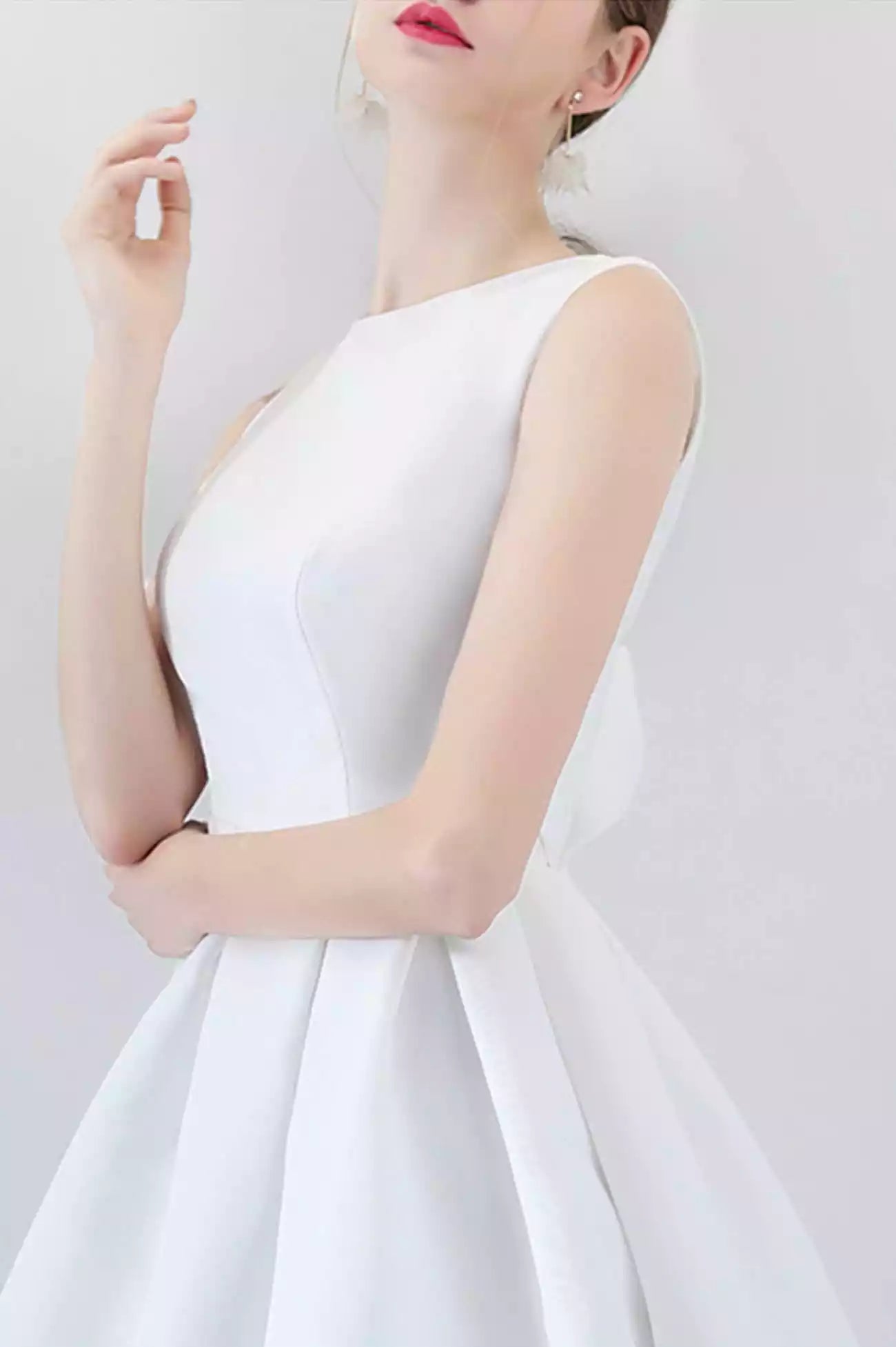 A-Line White Satin Short Prom Dresses Cocktail dresses with Bow Party Dress