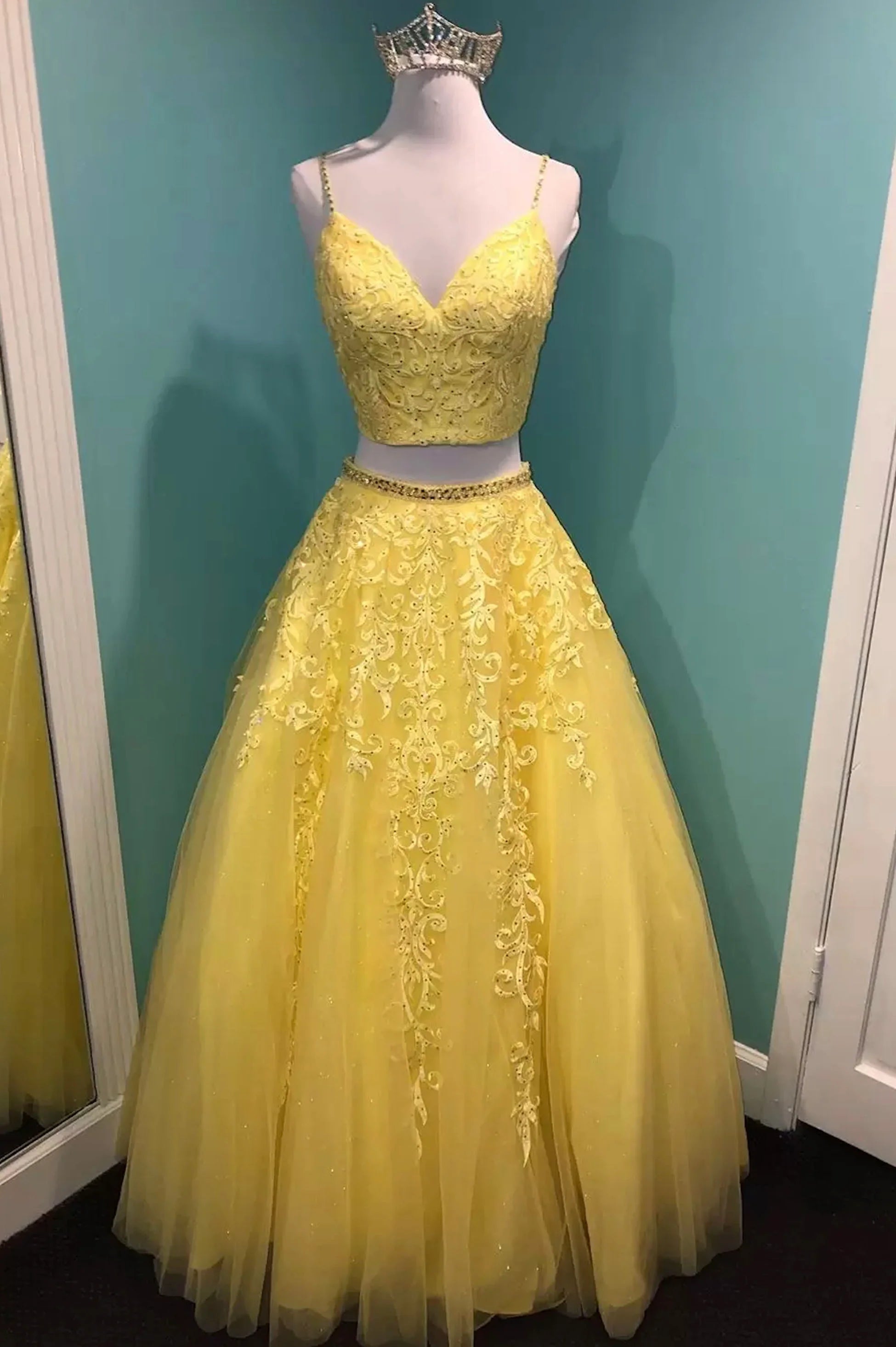 A-Line Yellow Lace Two Pieces Prom Dress Evening Party Dress