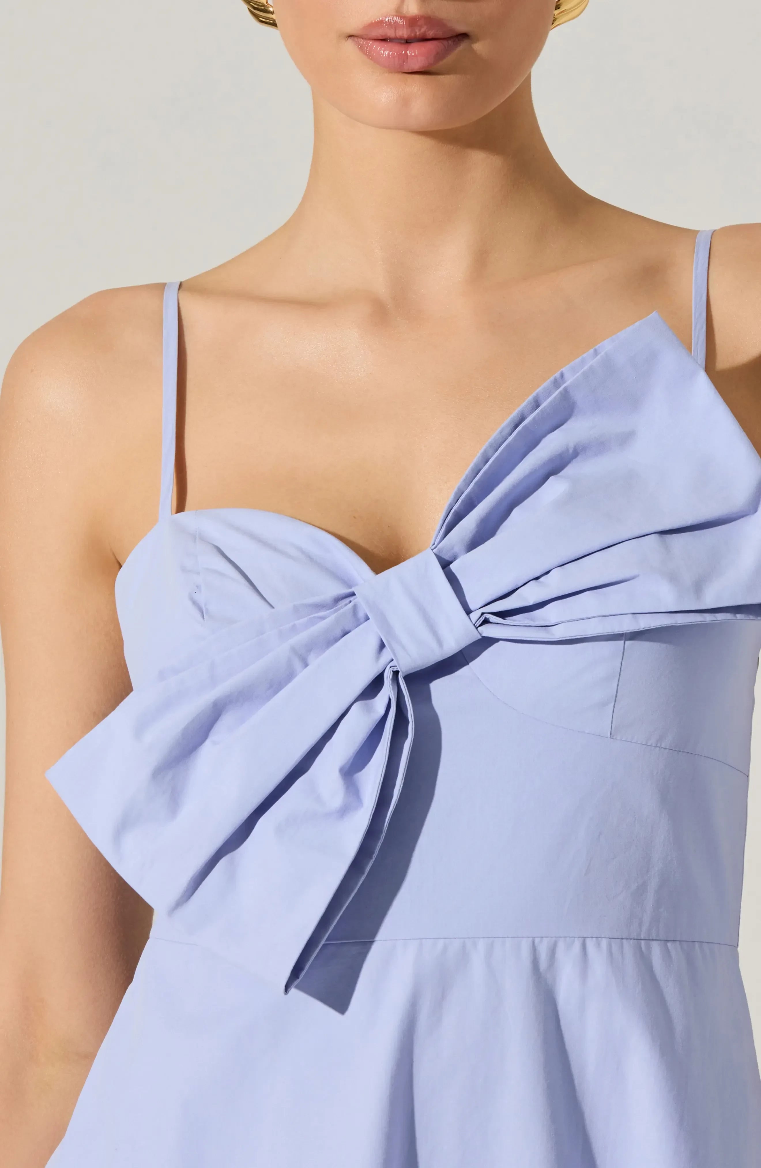 Adorable Bow Detail Sweetheart Neck Spaghetti Strap Zipper Back Midi Length Bridesmaid Dress