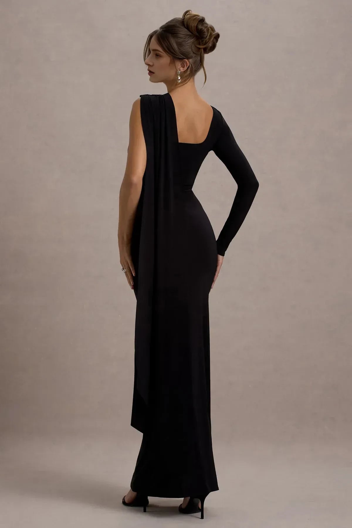 Alluring Sheath Cut Out Neck Asymmetrical Sleeve Zip Back Floor Length Evening Dress