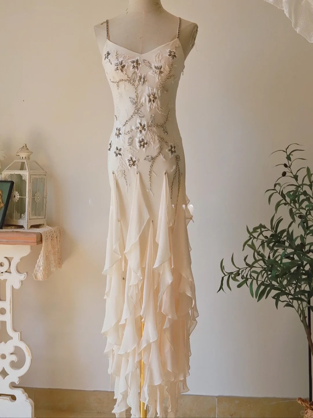 Apricot Mermaid Spaghetti Strap Embroidered Beaded Ruffle Chiffon Floor length Sleeveless Off-the-shoulder Prom Dress Cocktail Dress Homecoming Dress Evening Dress