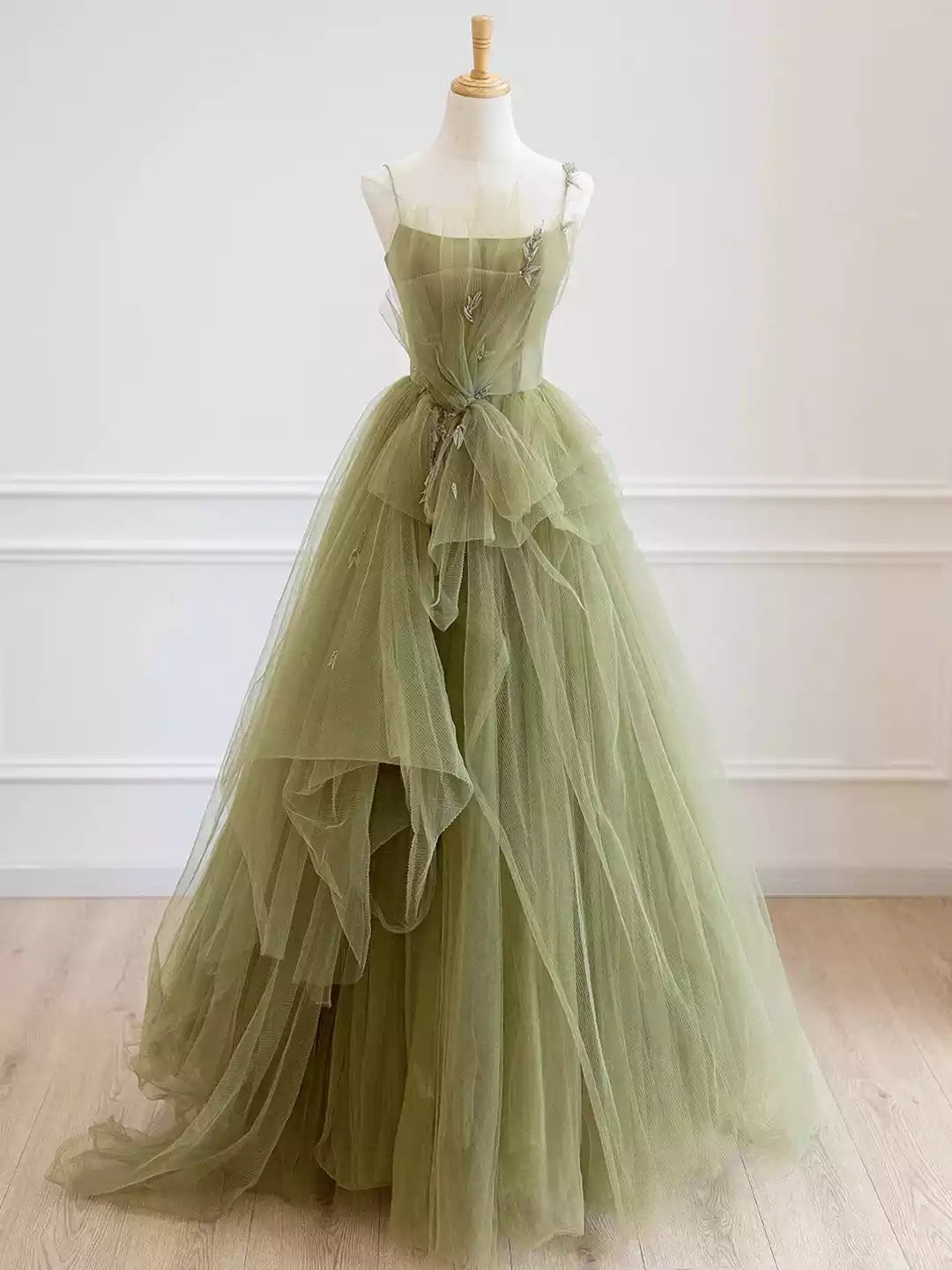 Beautiful A-Line Green Spaghetti Strap Tulle Long Prom Dress Formal Evening Dress