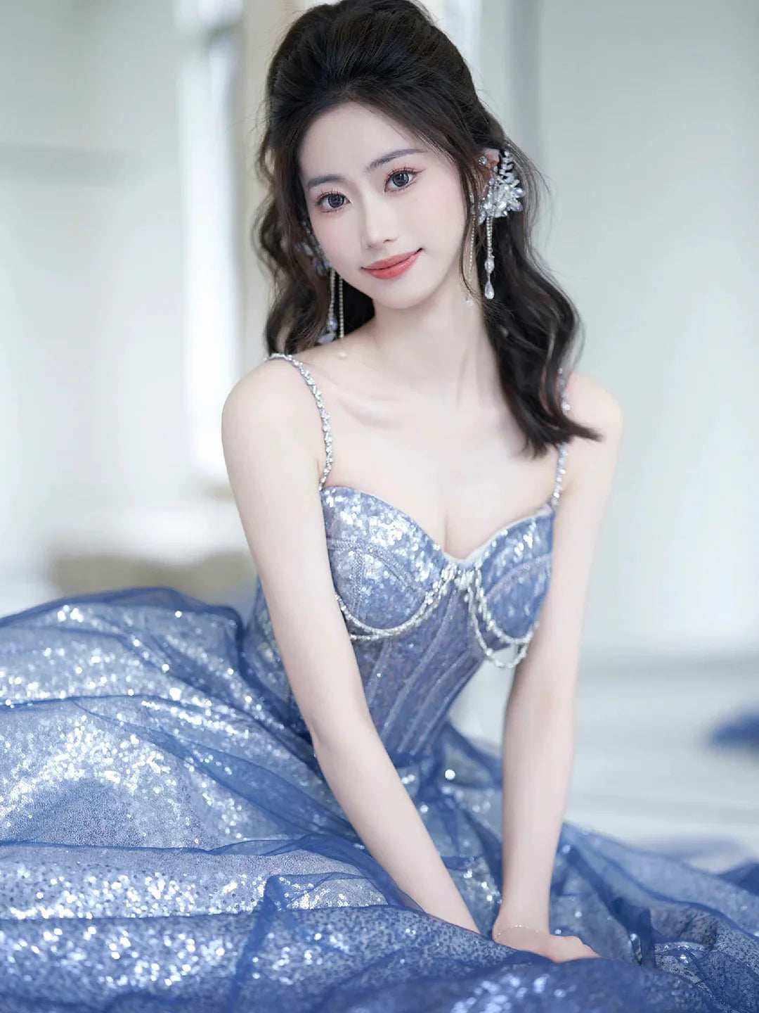 Beautiful Sweetheart Neck Blue Spaghetti Strap Gradient Sequins Long Prom Dress Evening Party Dress