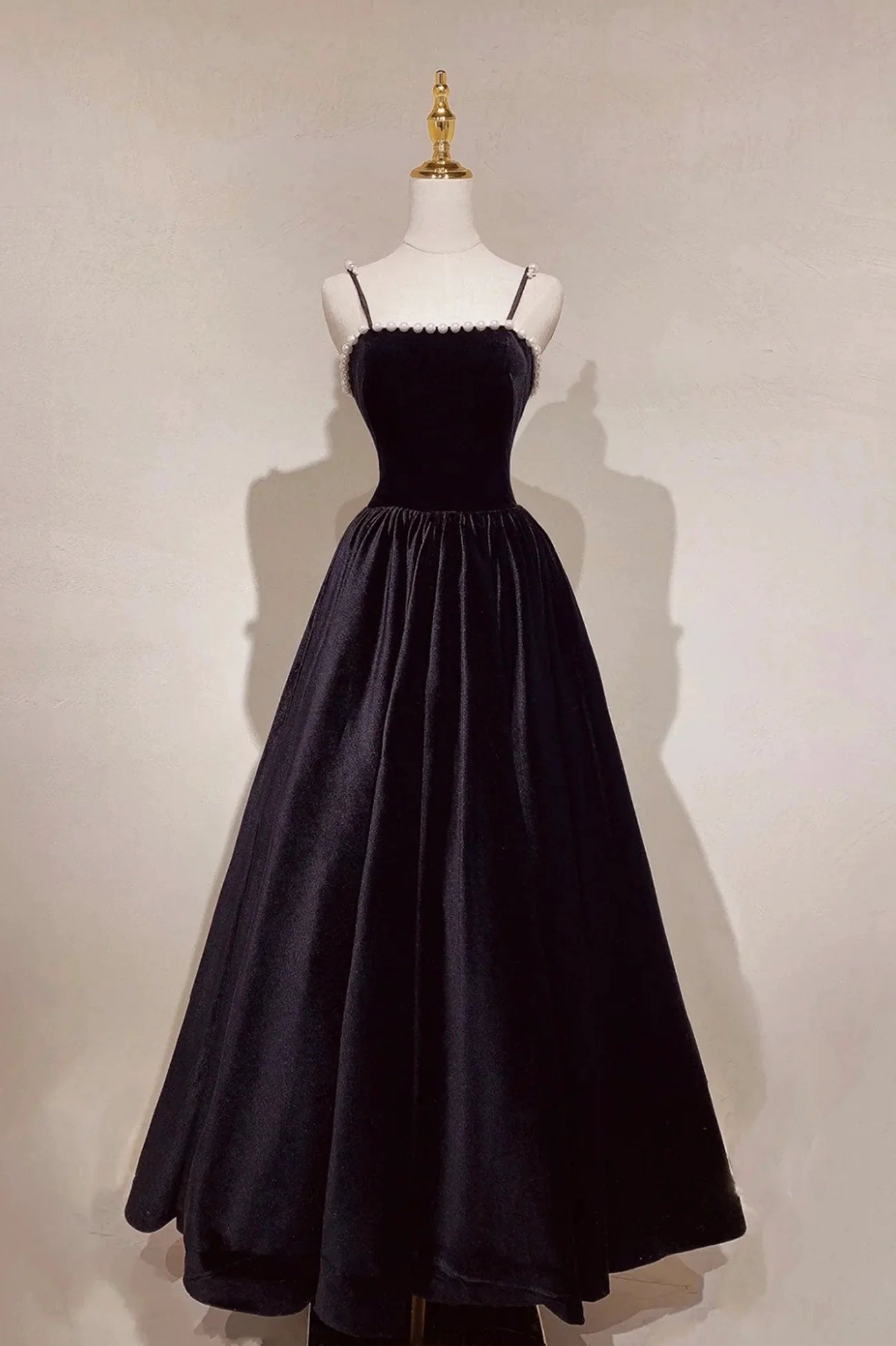 Black A-Line Black Velvet Pearls Long Prom Dresses  Evening Party Dresses