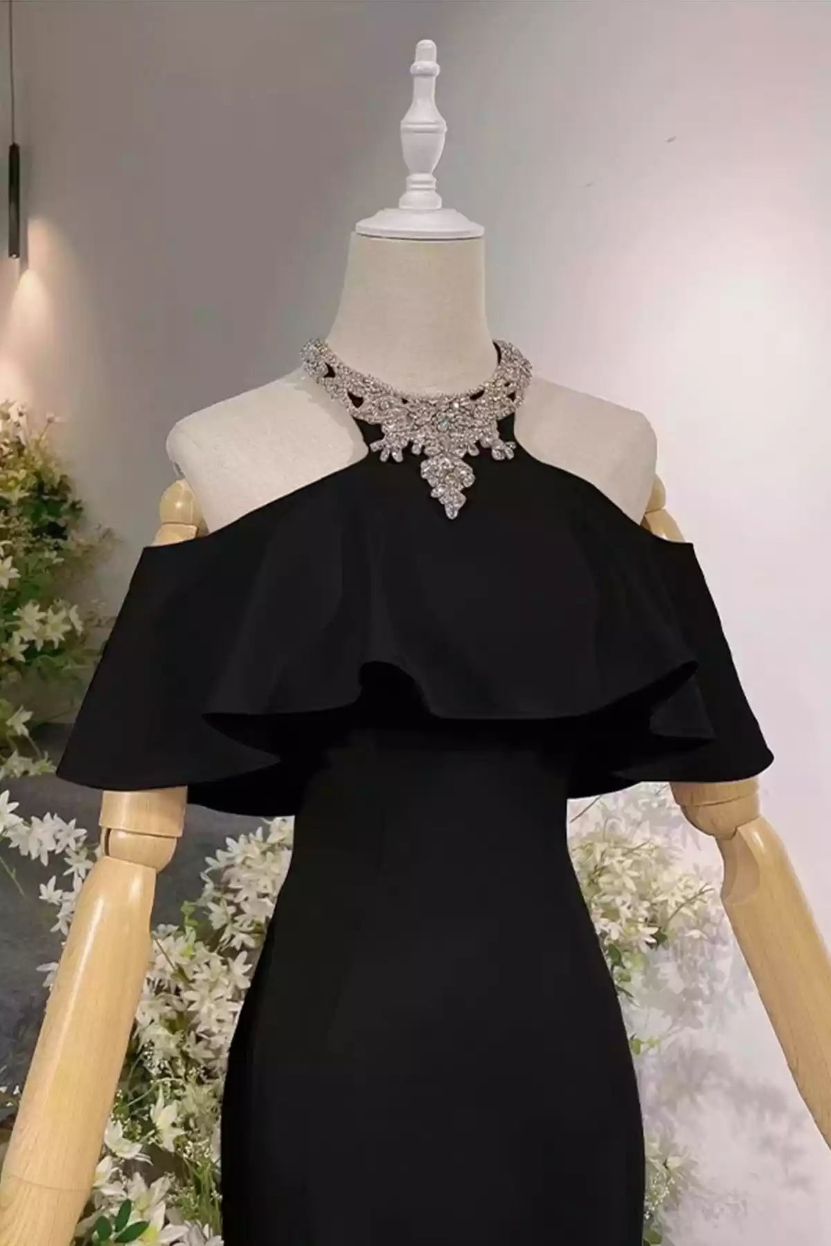 Black Off the Shoulder Mermaid Halter Long Prom Dress Evening Party Dress