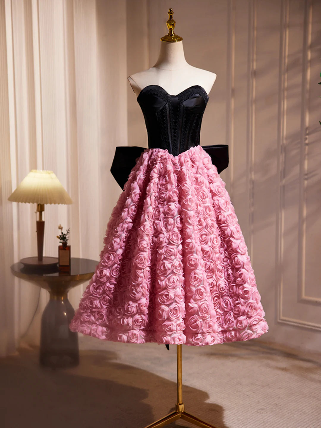 Black and Pink Satin Ruffle Flower A-Line Short Prom Dress Lovely Strapless Bow Party Cocktail Dress Homecoming Dresses
