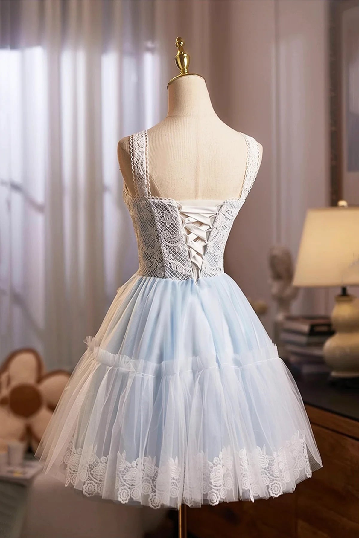 Blue Tulle Lace Short Prom Dress Knee length Lovely A-Line Homecoming Party Dress
