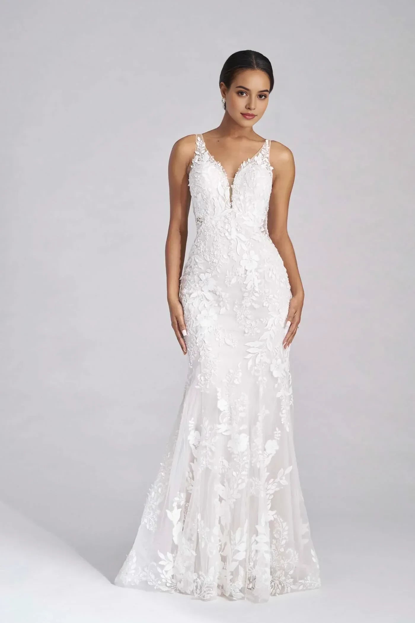 Breathtaking Trumpet Plunging V Neck Sleeveless Lace Back Floor Length Wedding Dress