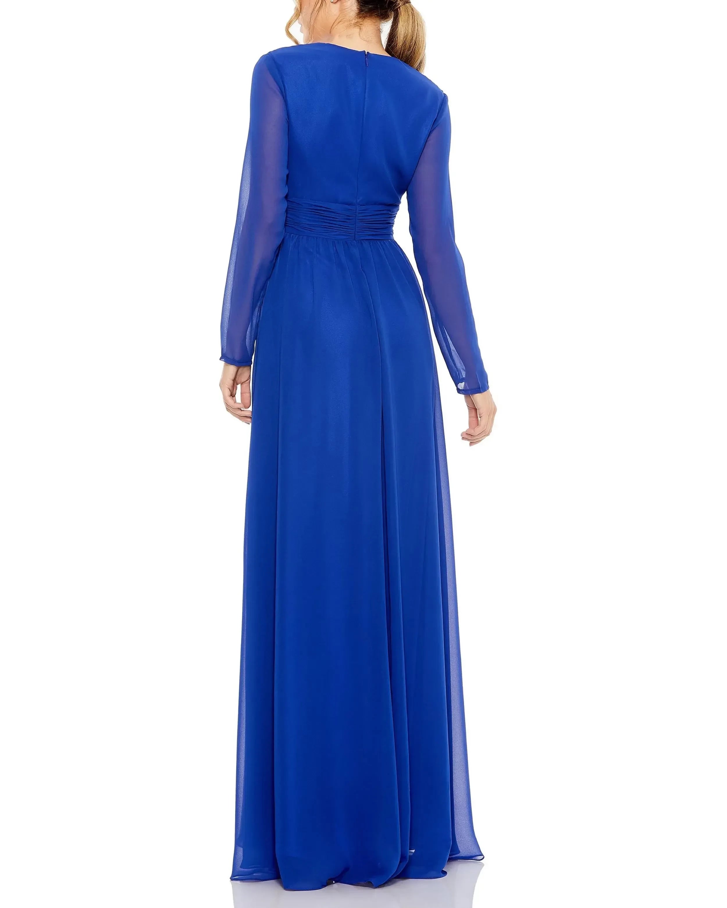 Captivating A Line Plunge Neck Long Sleeve Zipper Back Floor Length Evening Dress