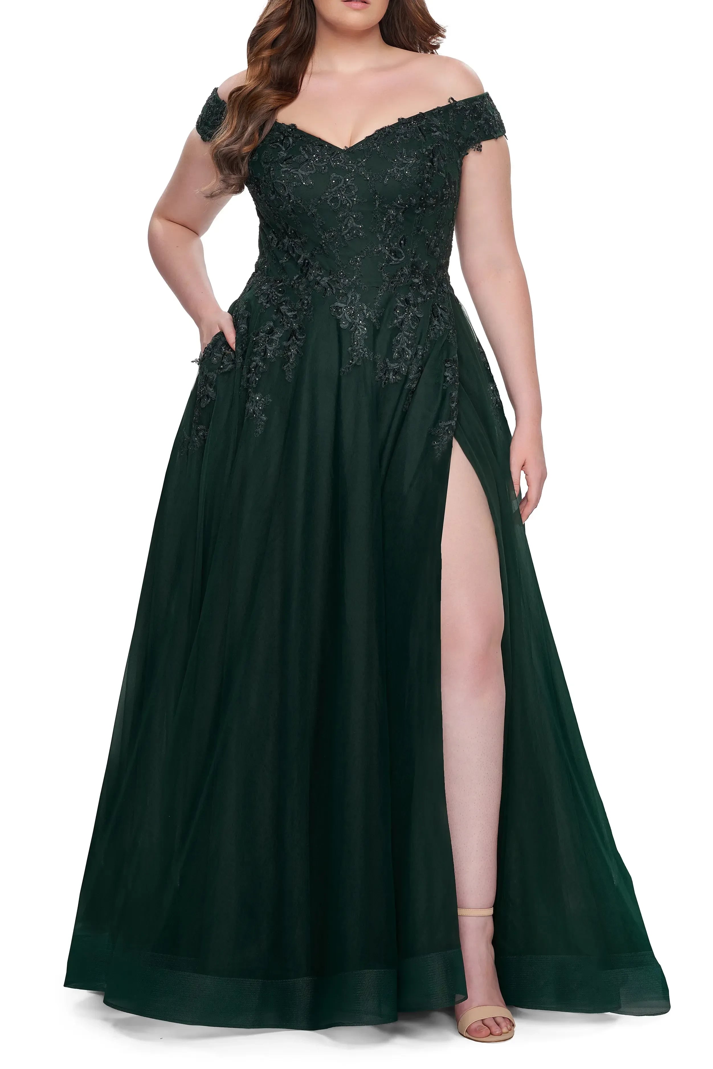 Captivating Plus Size A Line Off The Shoulder Short Sleeve Zipper Back Floor Length Evening Dress