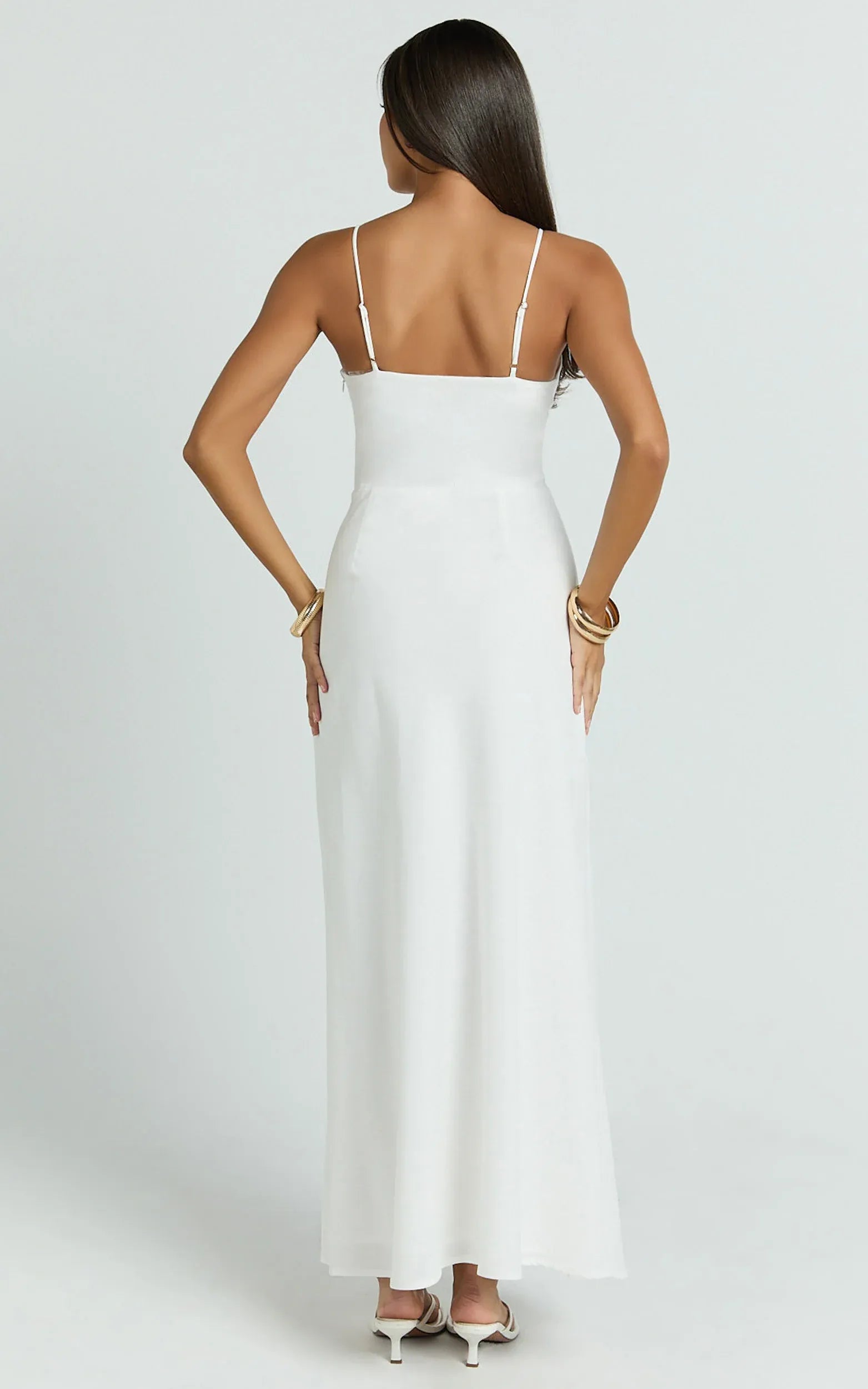 Captivating Sheath Plunge Neck Sleeveless Open Back Floor Length Plus Size Evening Dress