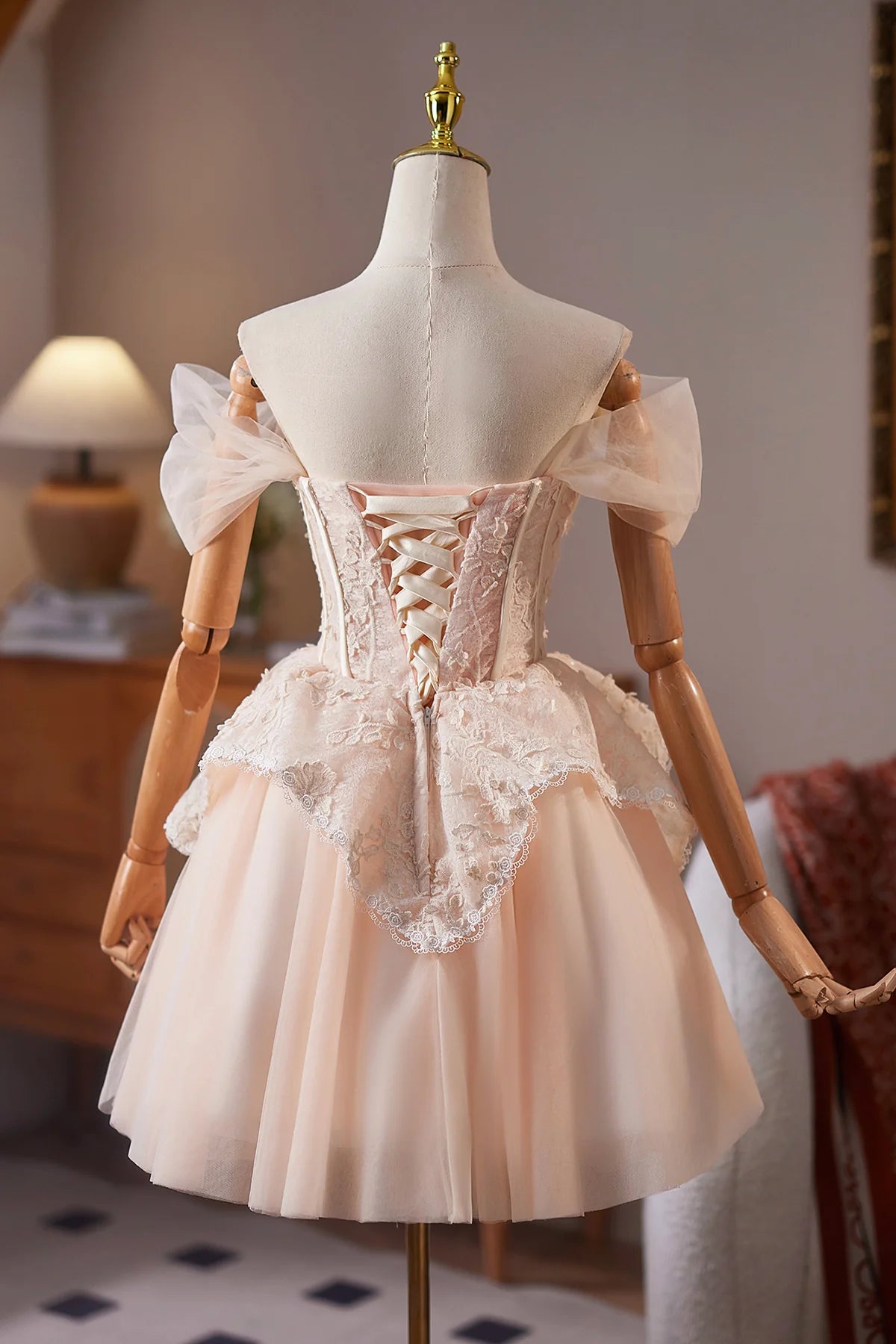 Champagne Tulle Lace Short Prom Dress Knee length Off the Shoulder A-Line Party Dress