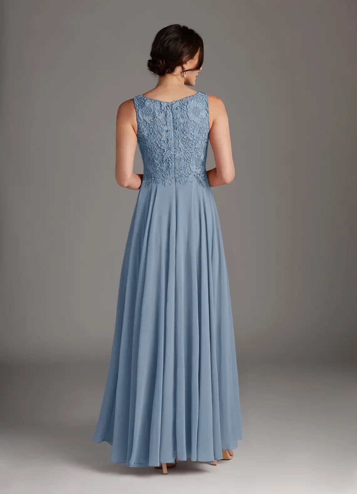 Charming A Line Scoop Neck Sleeveless Zipper Back Floor Length Mother of the Bride Dress with Chiffon Jacket