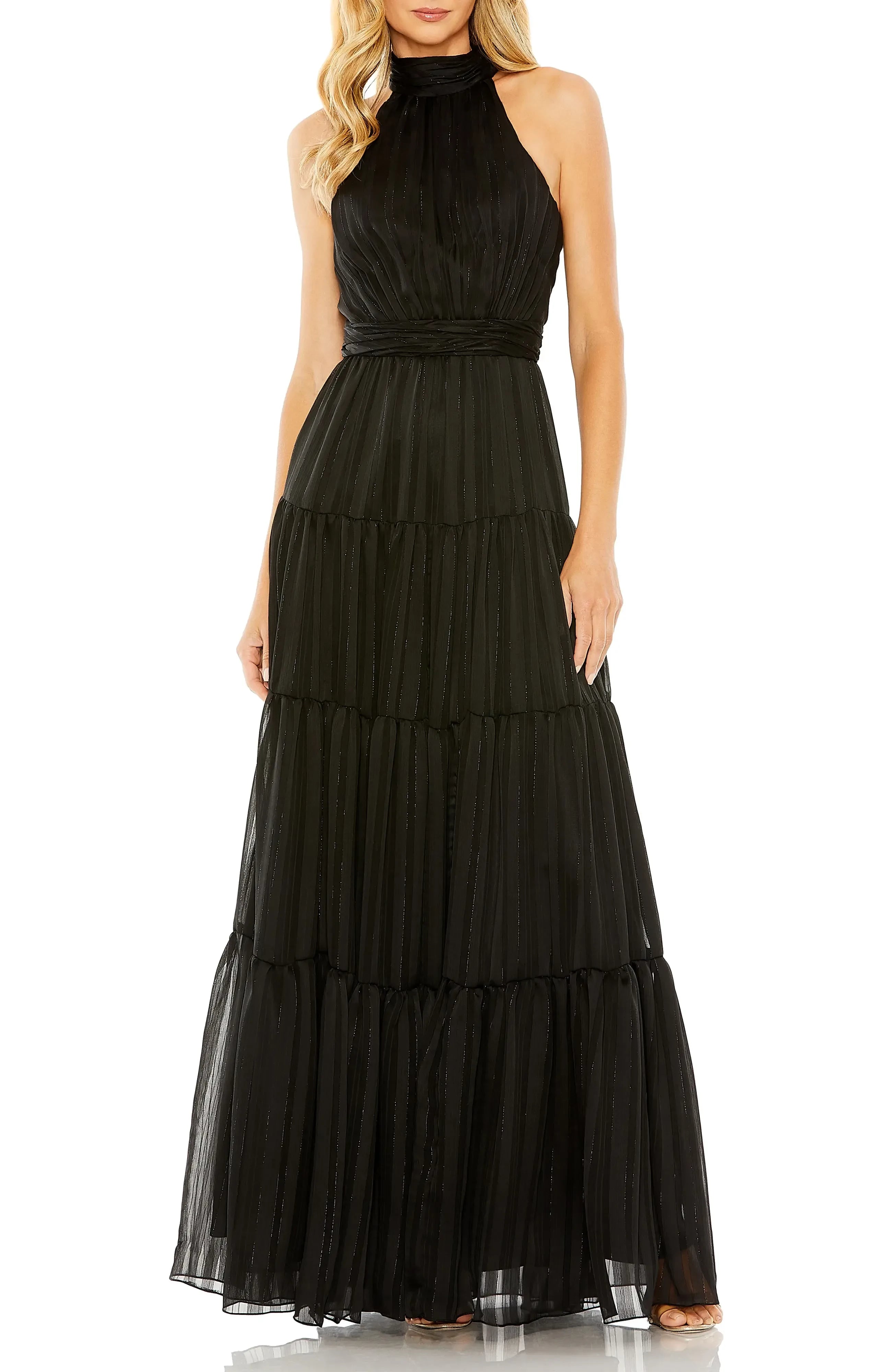 Charming Tiered Halter Neck Sleeveless Tie Back Floor Length Evening Dress