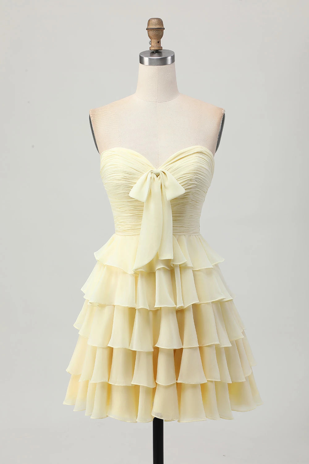 Charming Tiered Ruffle Sweetheart Neck Strapless Mini Party Dress Homecoming Dress