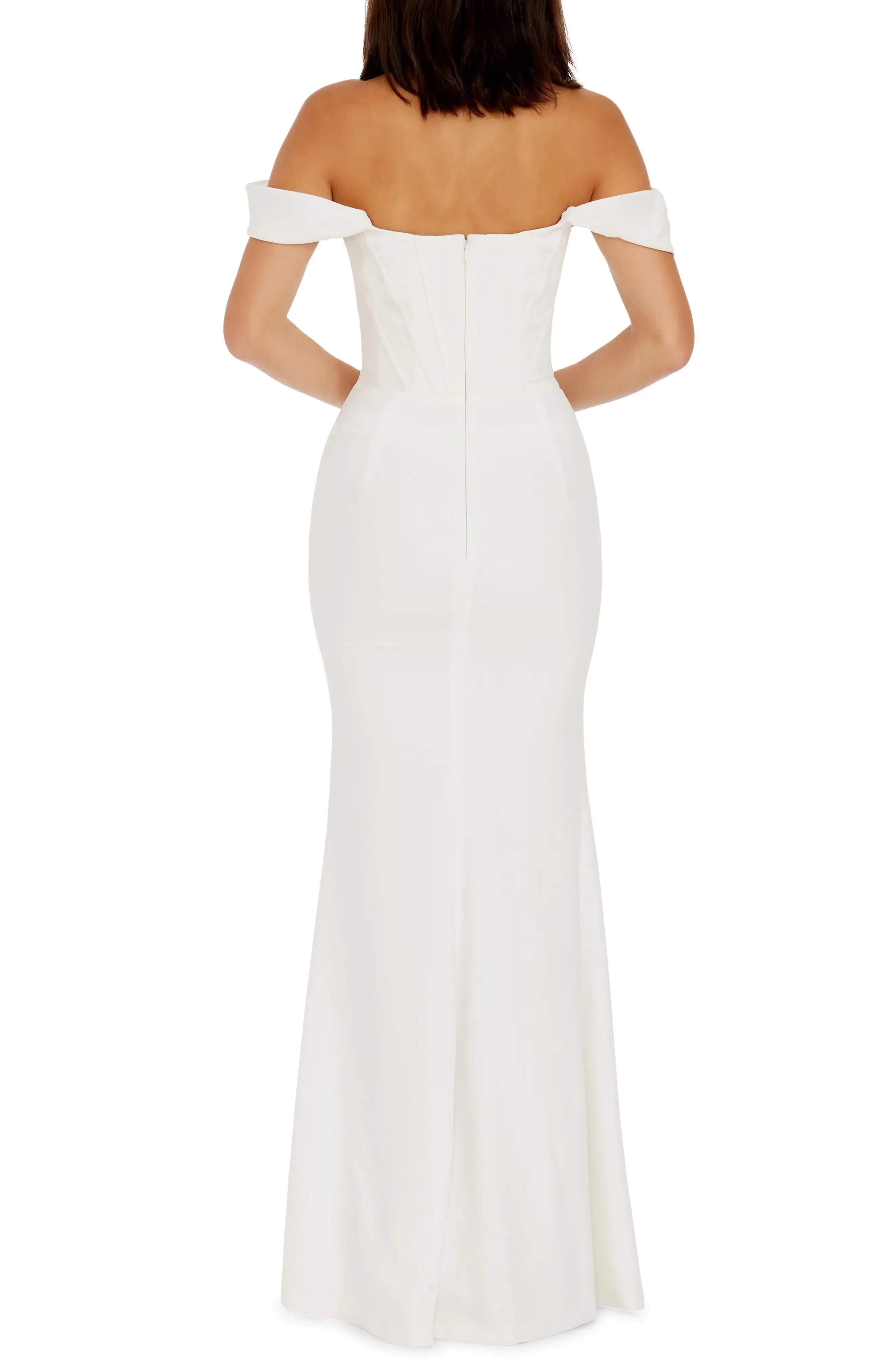 Charming Trumpet Off Shoulder Short Sleeve Zipper Back Floor Length Bridesmaid Dress