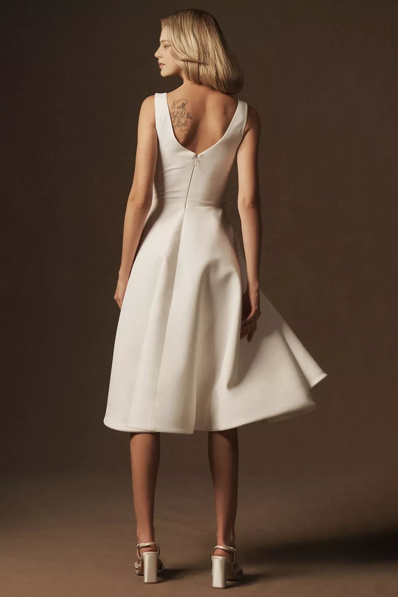 Chic A Line Scoop Neck Sleeveless Zipper Back Midi Length Evening Dress