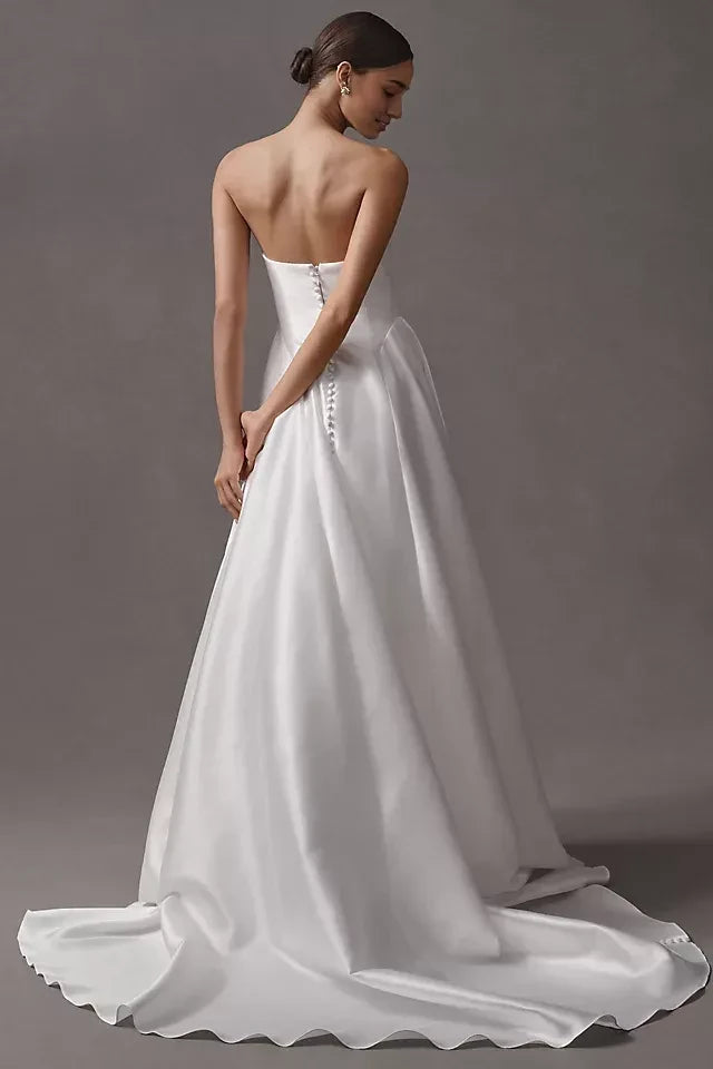 Chic A Line Sweetheart Neck Sleeveless Button Back Floor Length Wedding Dress