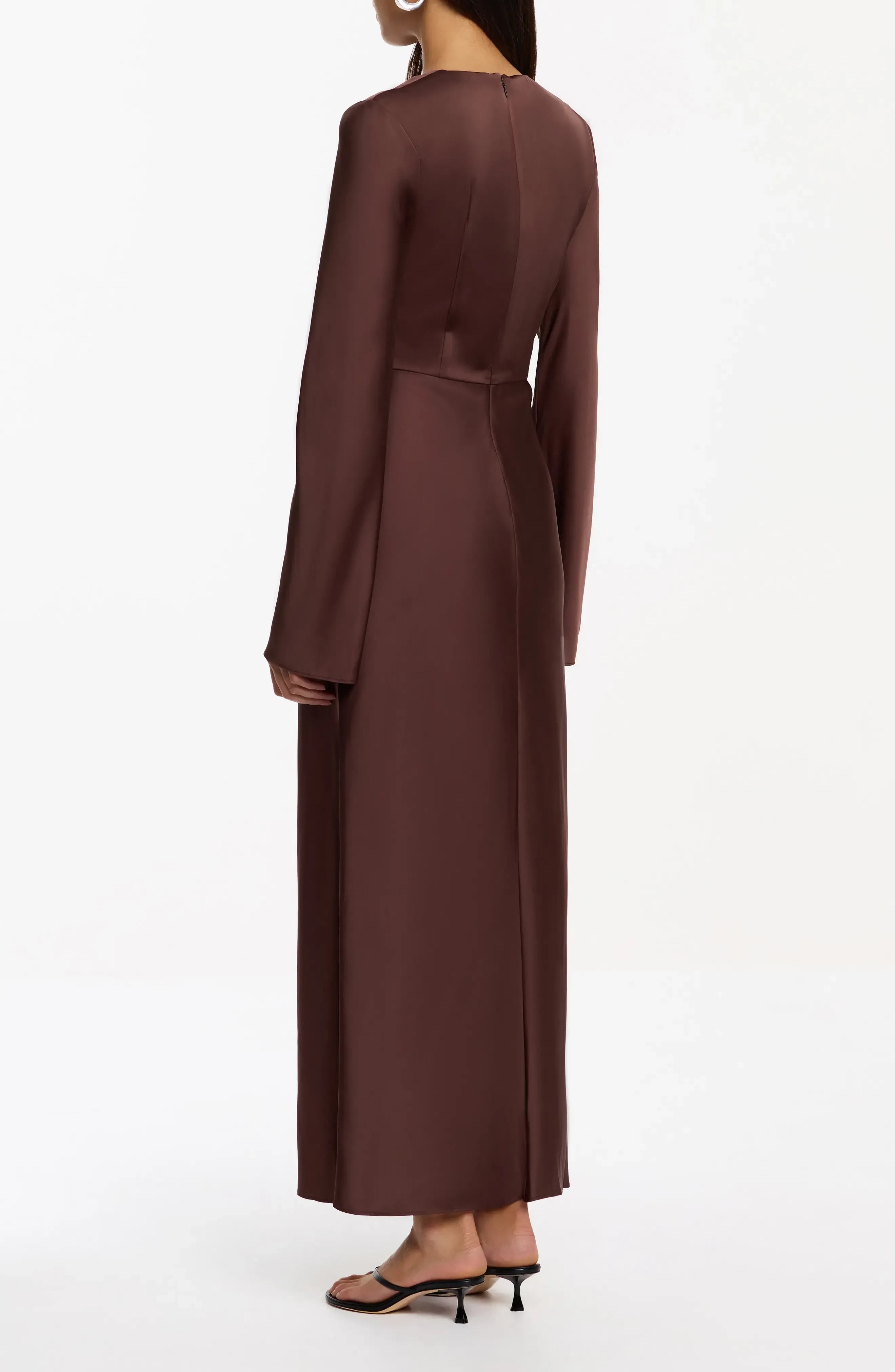 Chic Cutout Sheath Round Neck Long Sleeve Zipper Back Floor Length Evening Dress