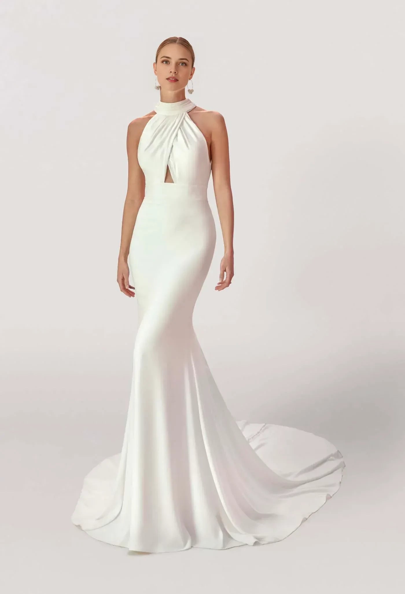 Chic Halter Neck Trumpet Sleeveless Open Back Floor Length Wedding Dress