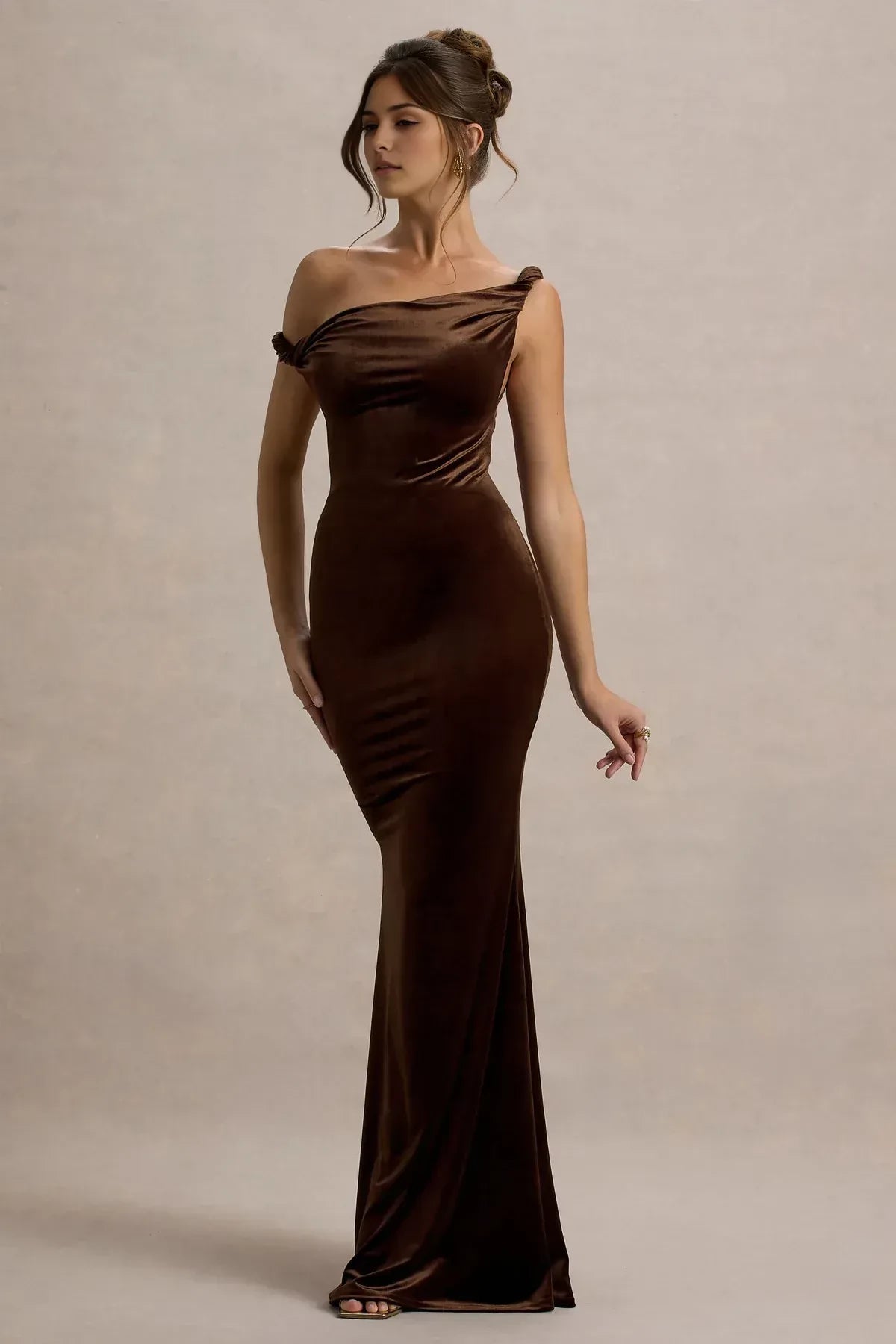 Chic Mermaid One Shoulder Sleeveless Draped Back Floor Length Evening Dress