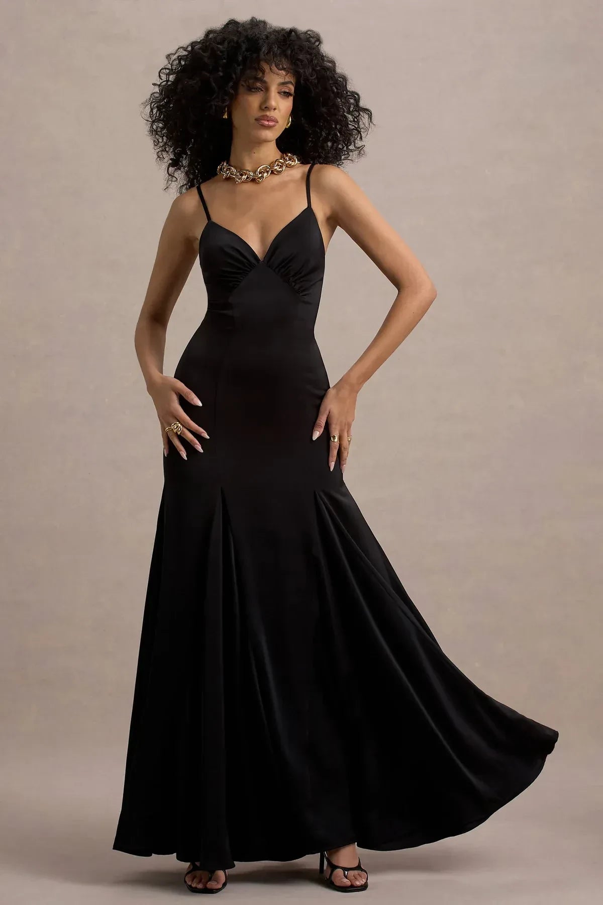Chic Mermaid V Neck Sleeveless Zipper Back Floor Length Evening Dress