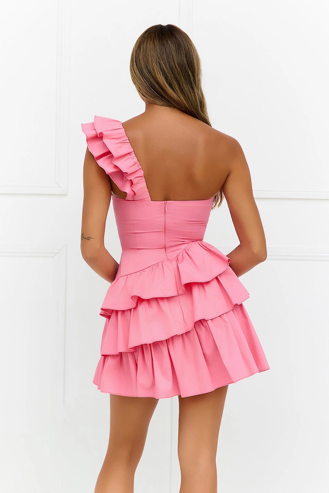 Chic One-Shoulder Ruffle Trim Tiered Mini Party Dress Homecoming Dress