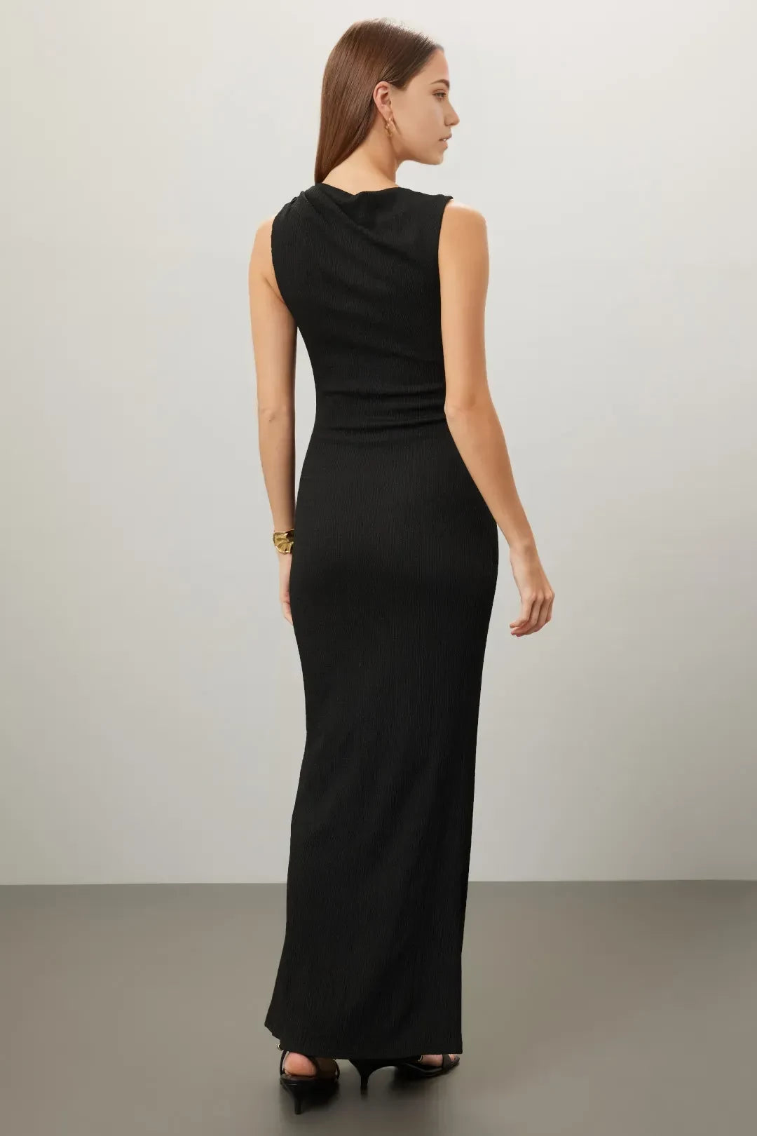 Chic Sheath Asymmetric Neck Sleeveless Ruched Side Floor Length Plus Size Prom Dress