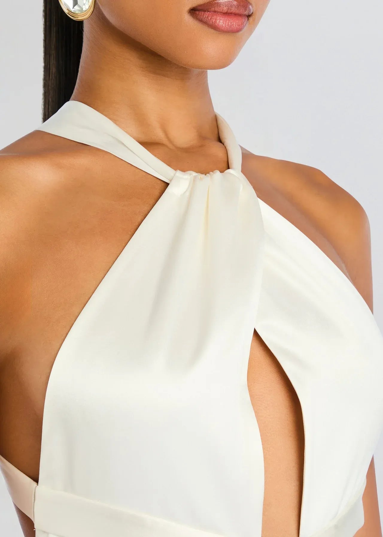 Chic Sheath Halter Neck Sleeveless Crisscross Back Floor Length Plus Size Evening Dress