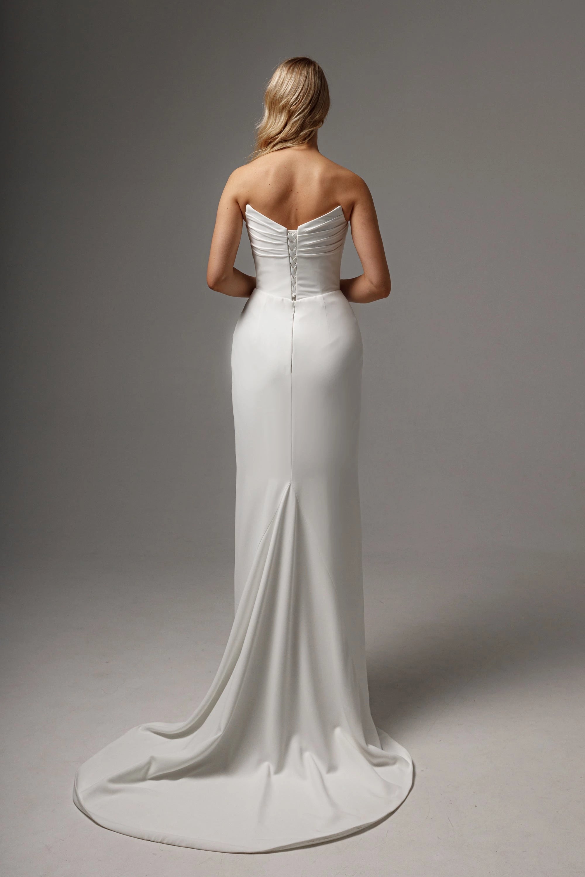 Chic Sheath Strapless Sleeveless Lace Up Back Floor Length Wedding Dress