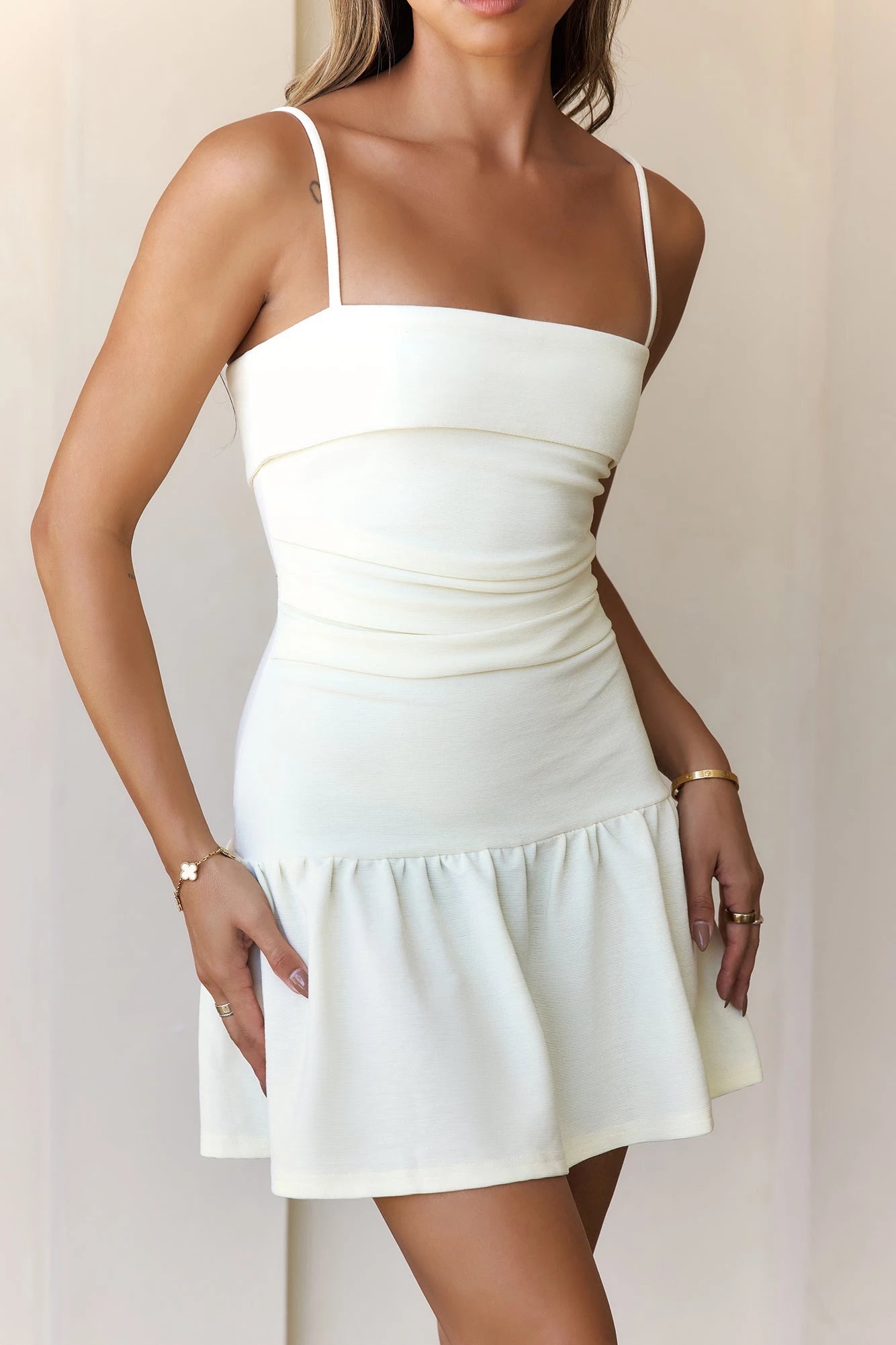 Chic Spaghetti Strap Sleeveless Ruched Ruffle Hem Mini Party Dress Homecoming Dress