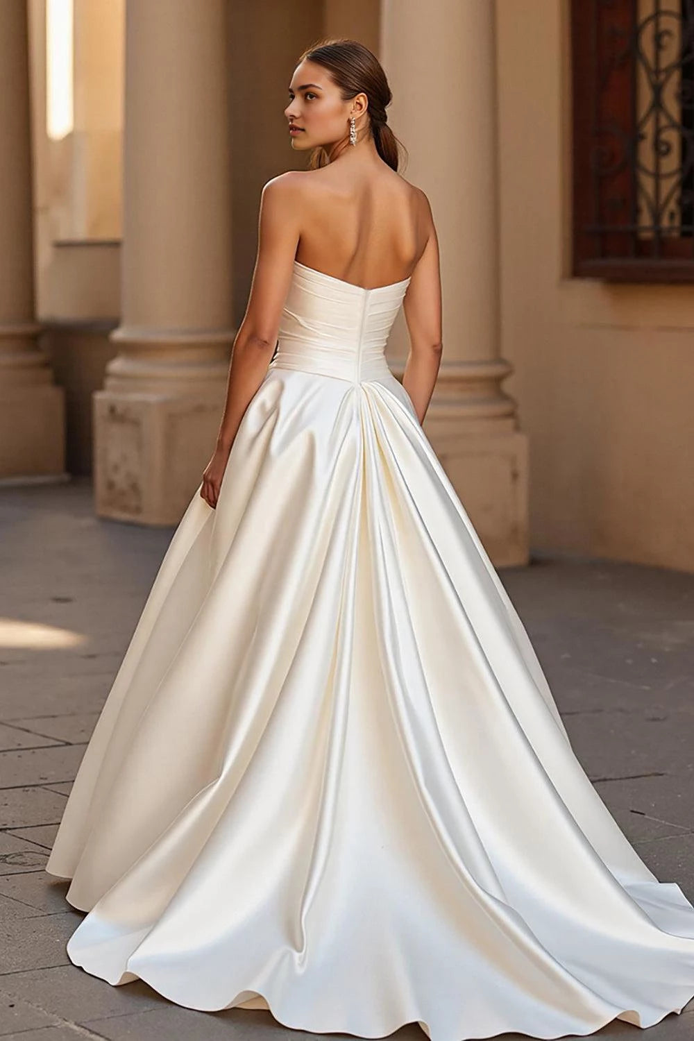 Classic Ball Gown Sweetheart Neck Sleeveless Open Back Floor Length Wedding Dress