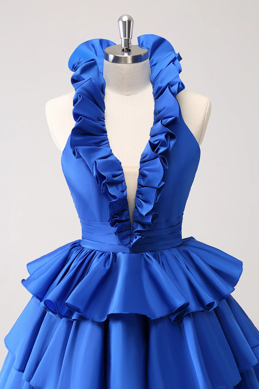 Dazzling Halter Neck Sleeveless Ruffle Trim Tiered Mini Party Dress Homecoming Dress