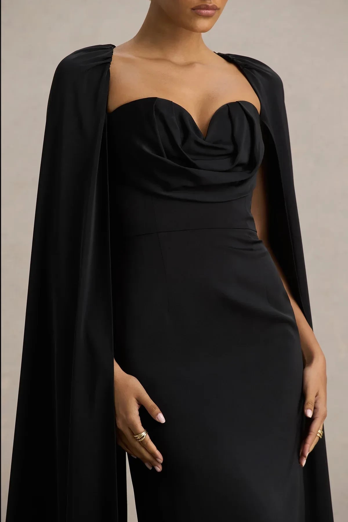 Dramatic Mermaid Sweetheart Neck Cape Sleeve Tie Back Floor Length Evening Dress