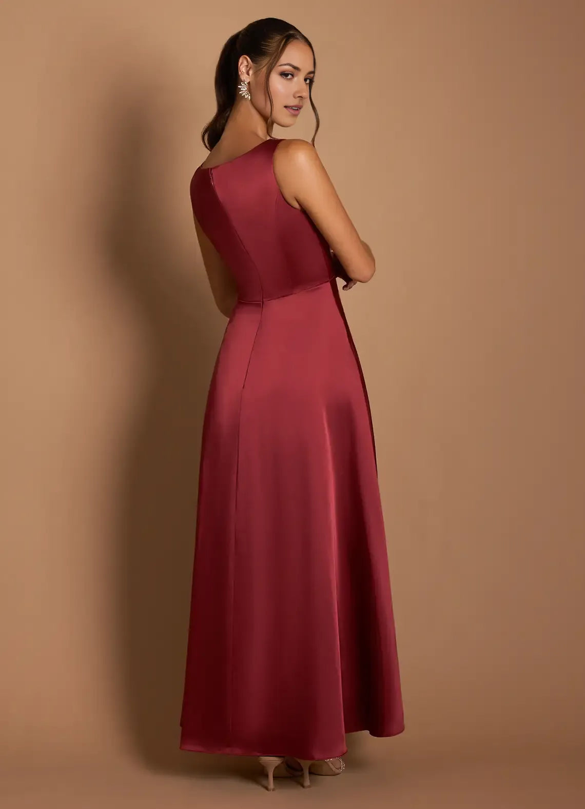 Elegant A Line Boat Neck Sleeveless Open Back Midi Length For Ladies Prom Dress