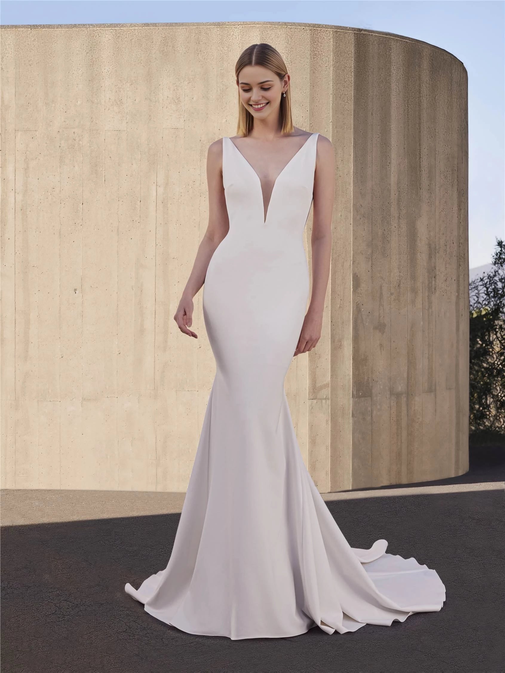 Elegant Mermaid Deep V Neck Sleeveless Low Back Floor Length Wedding Dress