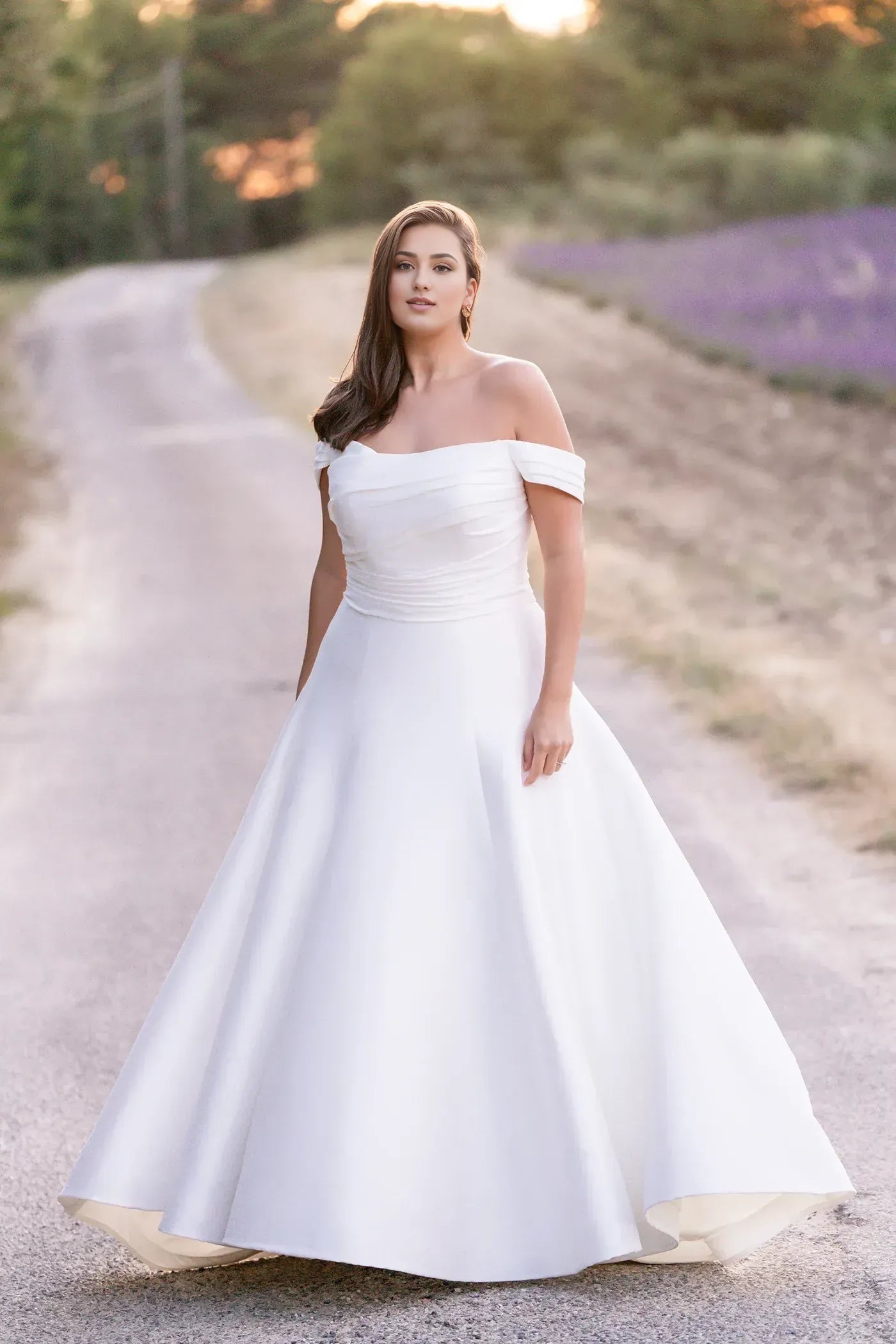 Elegant Plus Size Ball Gown Off Shoulder Short Sleeve Button Back Floor Length Wedding Dress