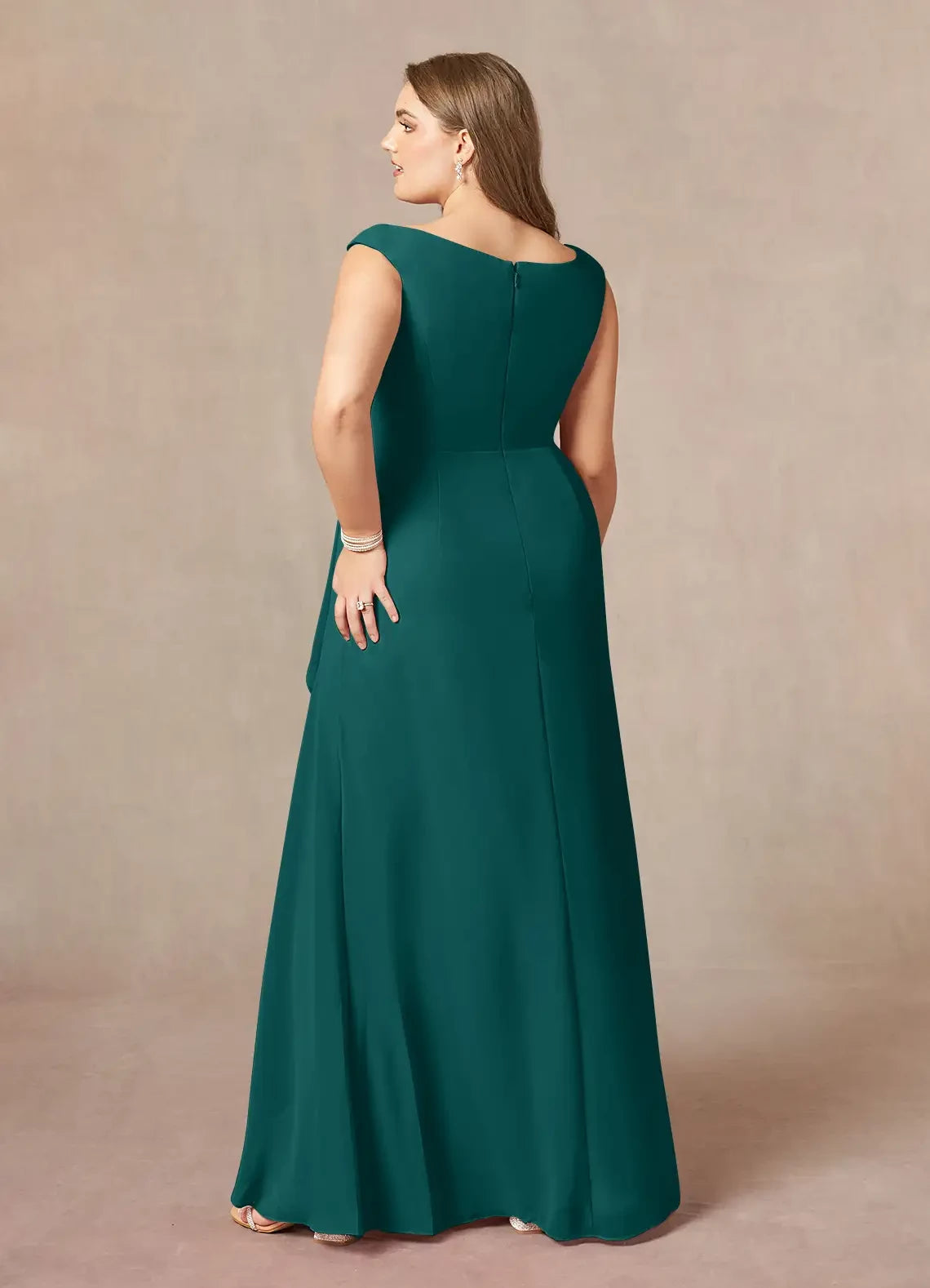 Elegant Sheath Boat Neck Sleeveless Zipper Back Plus Size Floor Length Mother of the Bride Dress