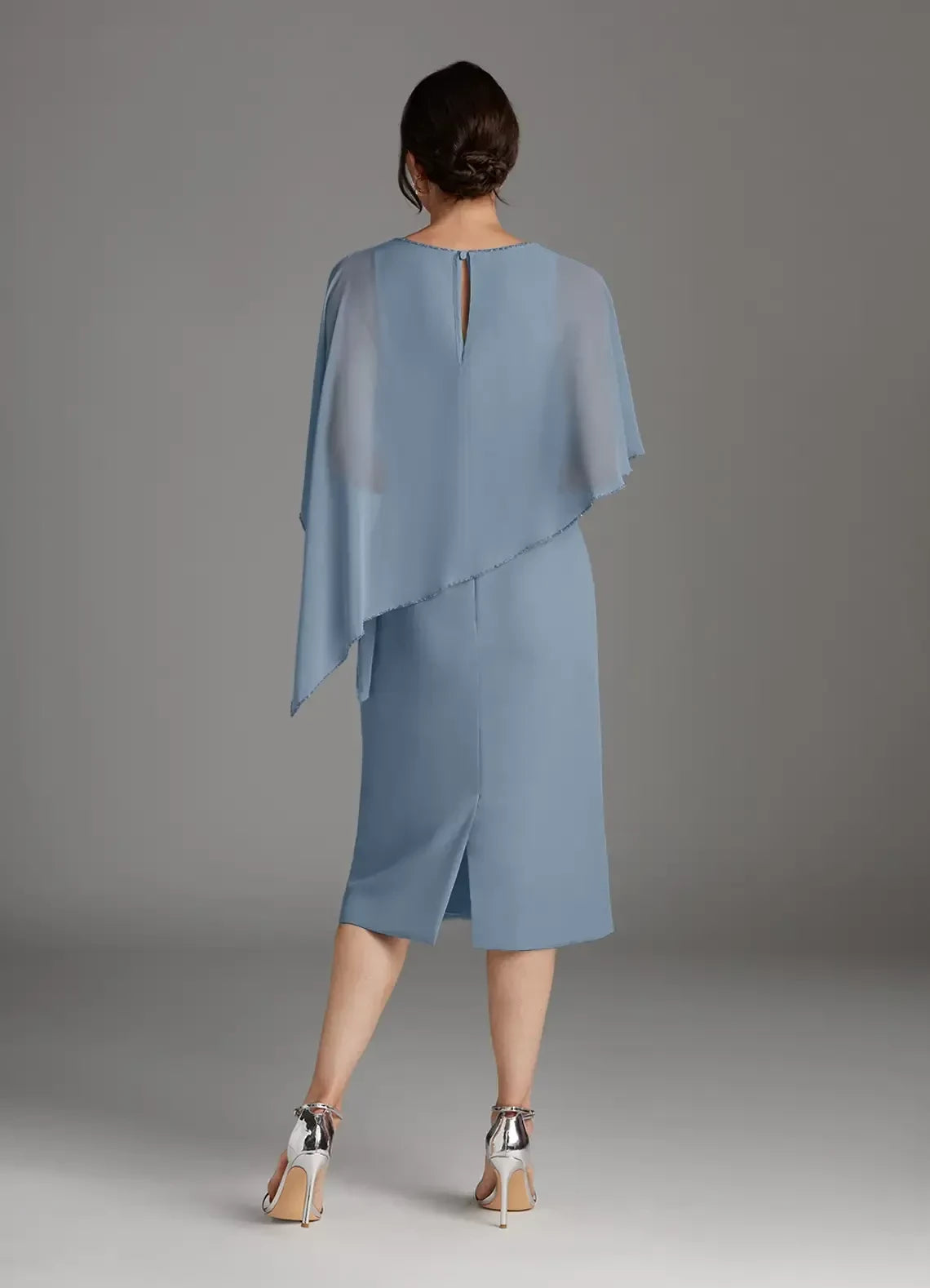 Elegant Sheath Crew Neck Cape Sleeve Keyhole Back Knee Length Mother of the Bride Dresses