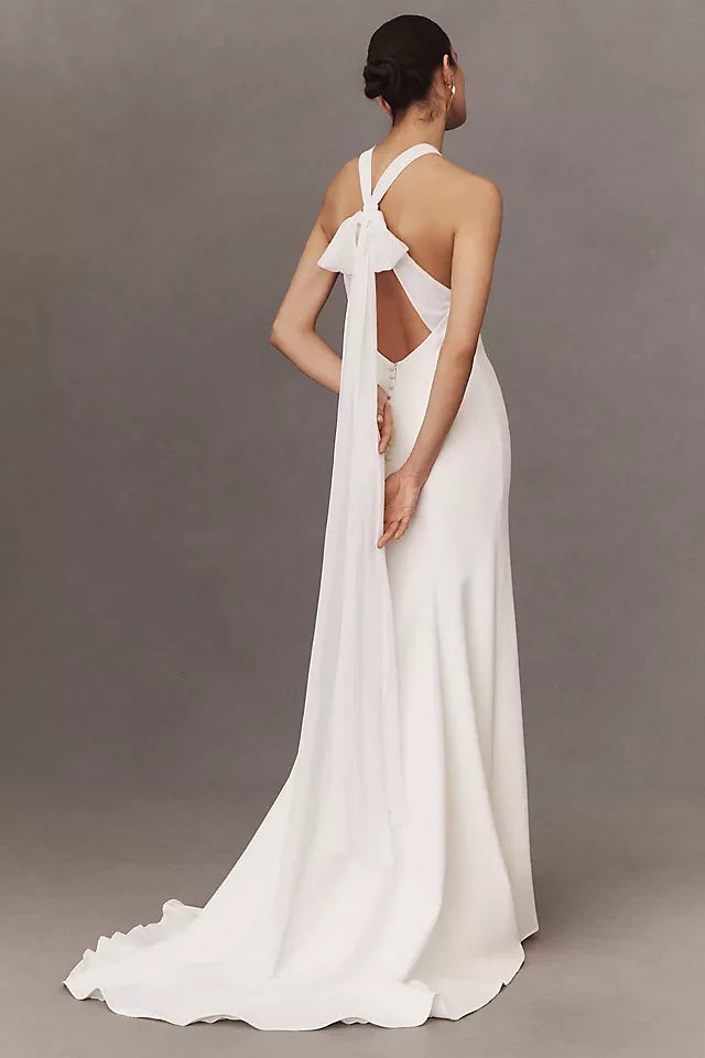 Elegant Sheath Halter Neck Sleeveless Bow Back Floor Length Wedding Dress ﻿