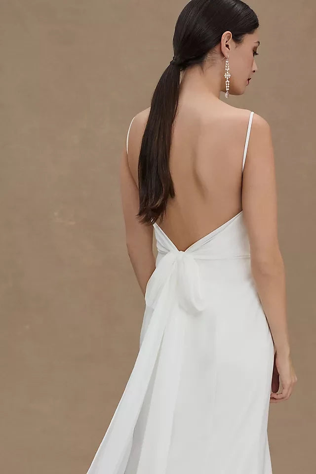 Elegant Sheath Square Neck Sleeveless Bow Back Floor Length Wedding Dress