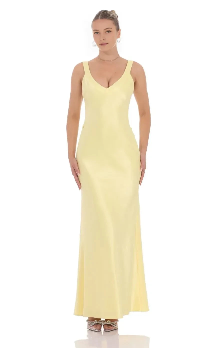Elegant Sheath V Neck Spaghetti Strap Criss Cross Back Floor Length Evening Dress