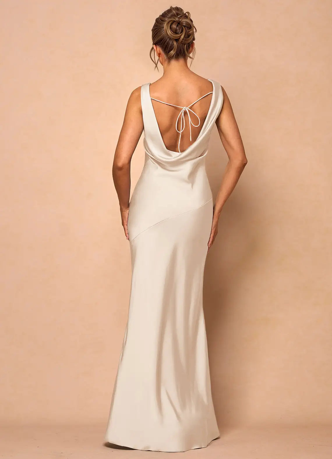 Elegant Trumpet Cowl Neck Sleeveless Tie Back Floor Length For Ladies Prom Dress