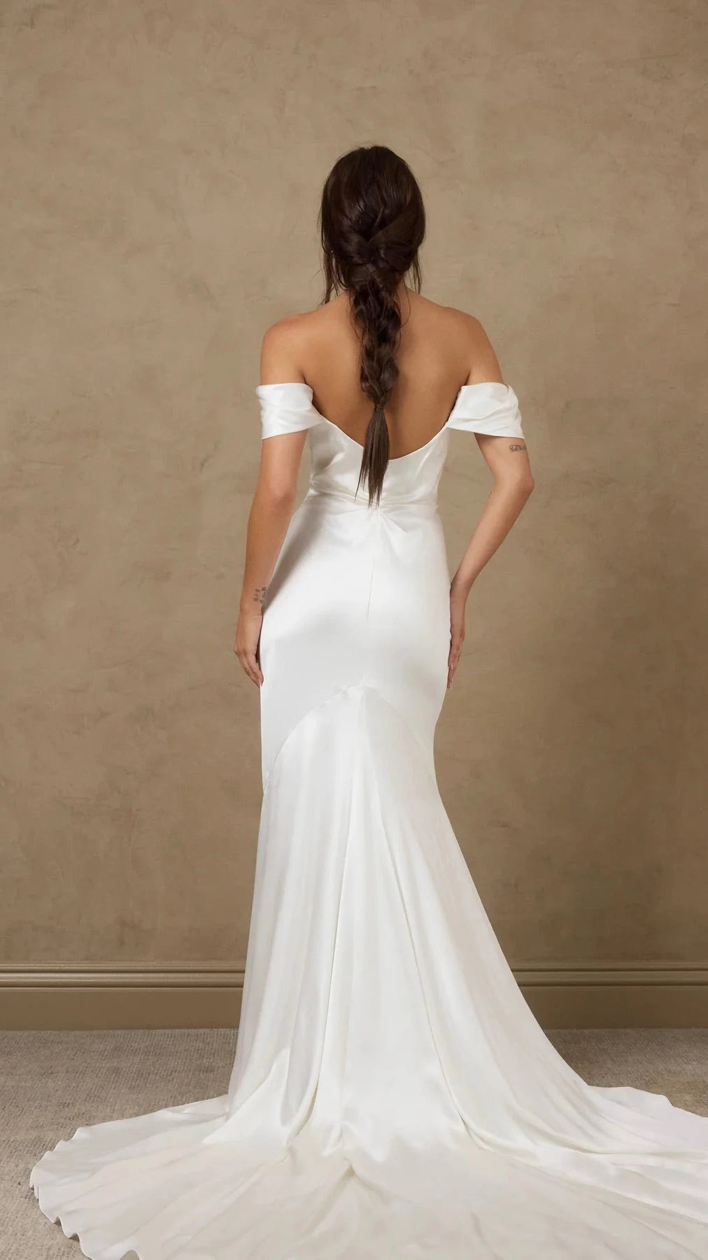 Elegant Trumpet Off The Shoulder Short Sleeve V Back Floor Length Wedding Dress