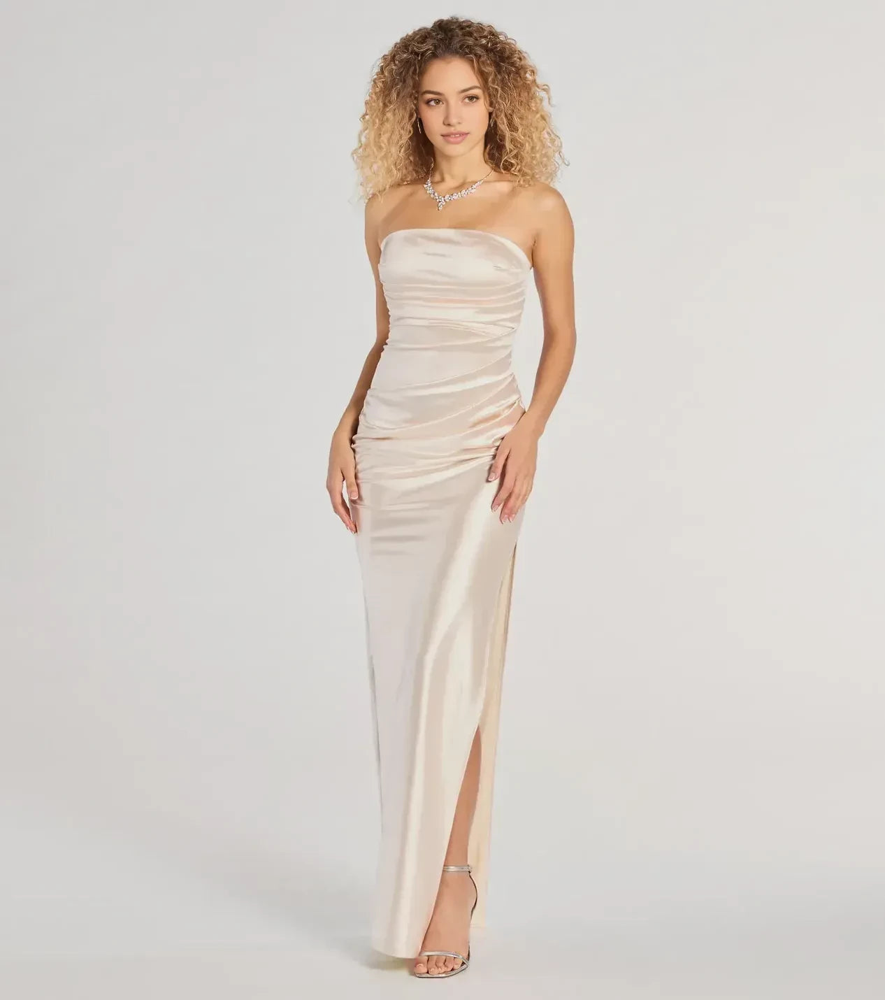 Elegant Trumpet Strapless Sleeveless Open Back Floor Length Prom Dress